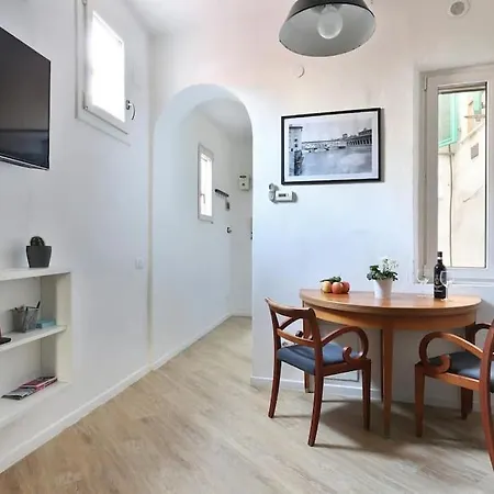 Apartment Guests House Taddea